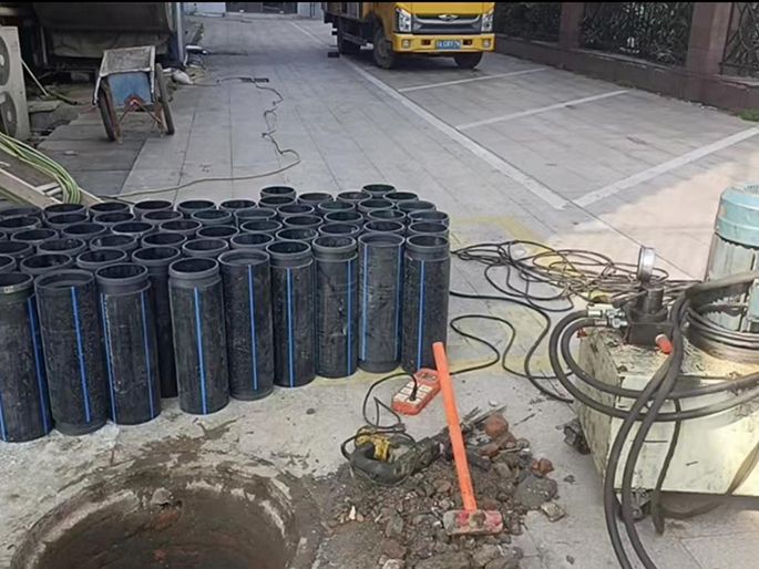 虎门镇PE置换管厂家 DN315置换管 非开挖管短管置换